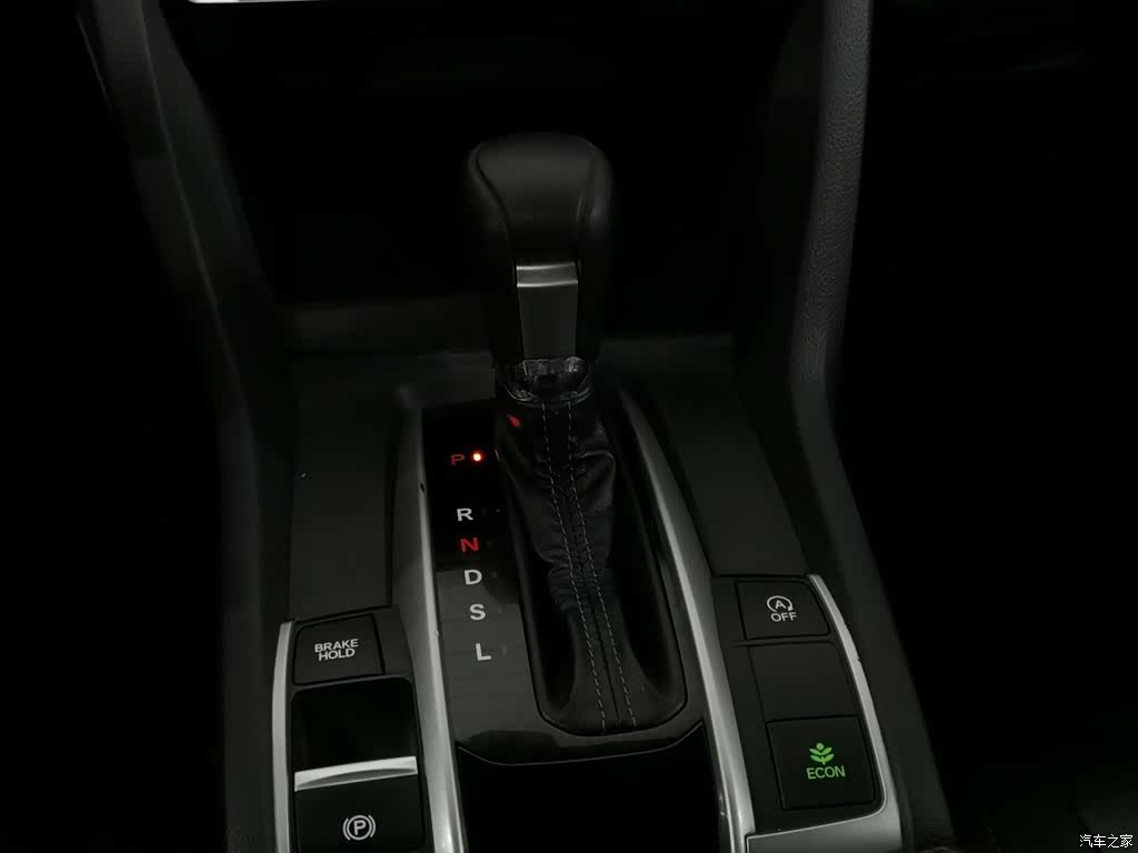 Honda Civic, 2018 13
