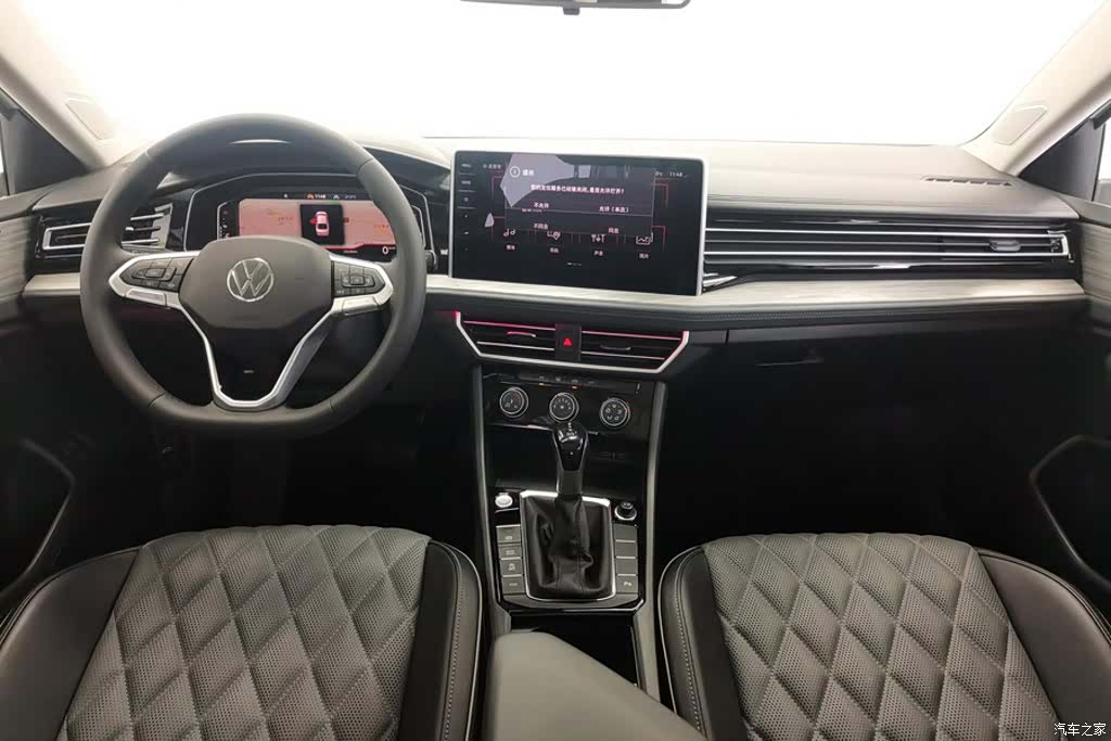 Volkswagen Sagitar, 2023 12