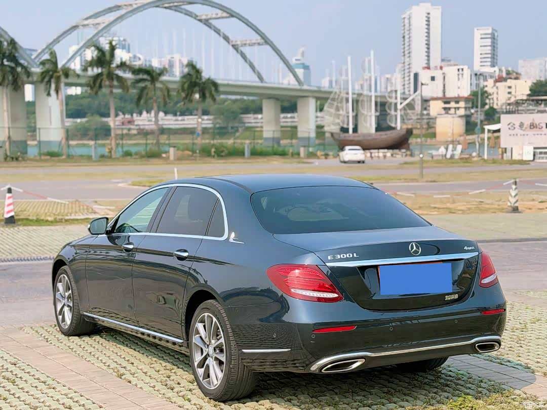 Mercedes-Benz E-Class, 2017 4