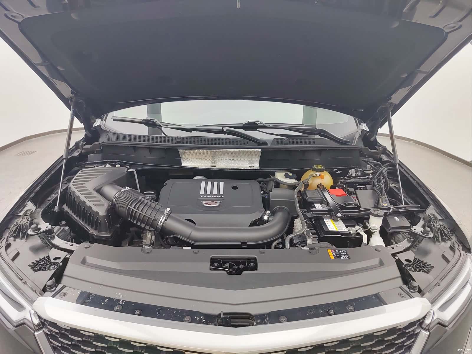 Cadillac XT6, 2020 10