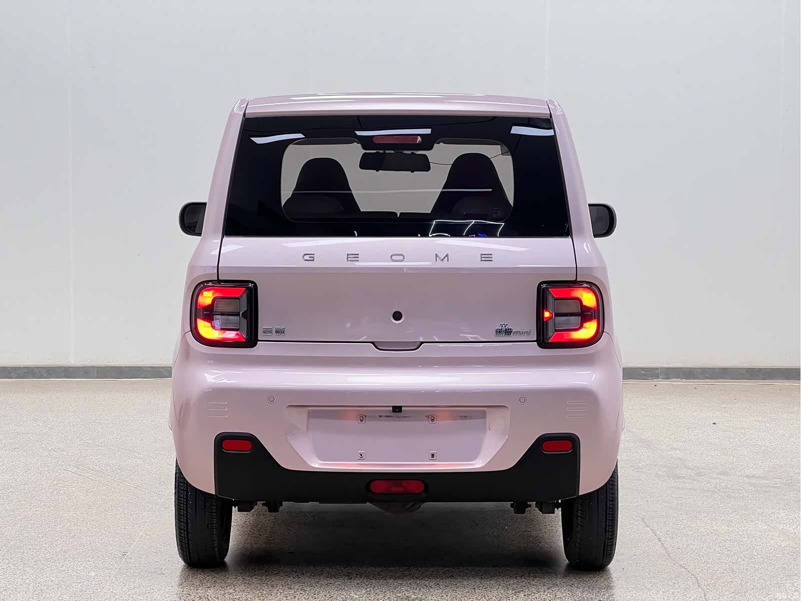 Geely Panda, 2024 6