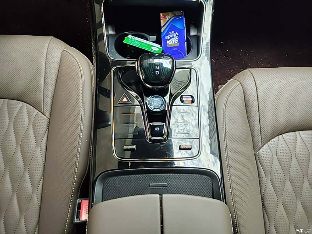 BYD Han, 2024 14