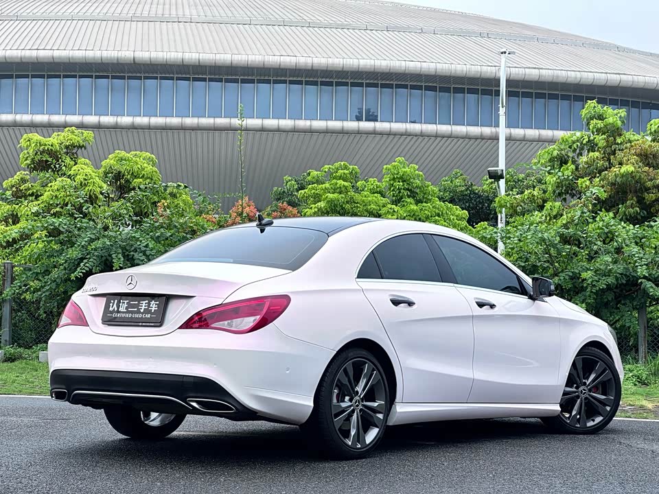 Mercedes-Benz CLA