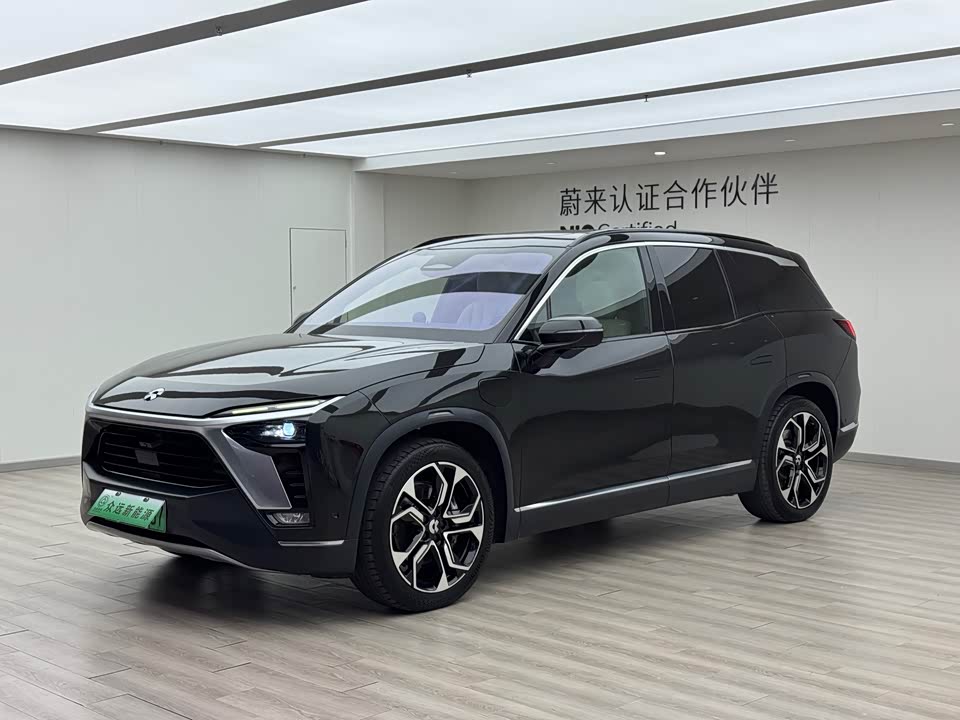 NIO ES8