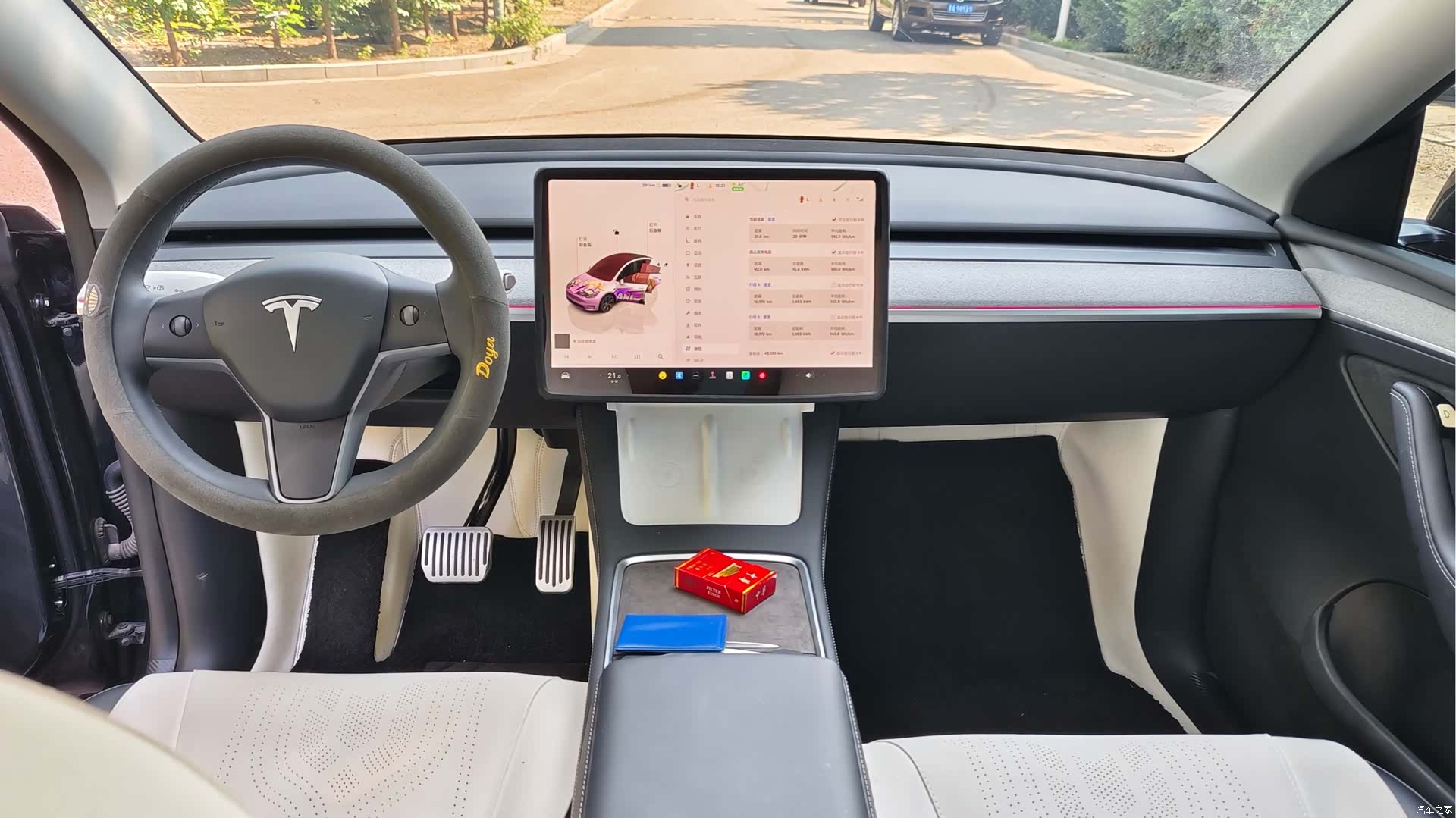 Tesla Model Y, 2024 8