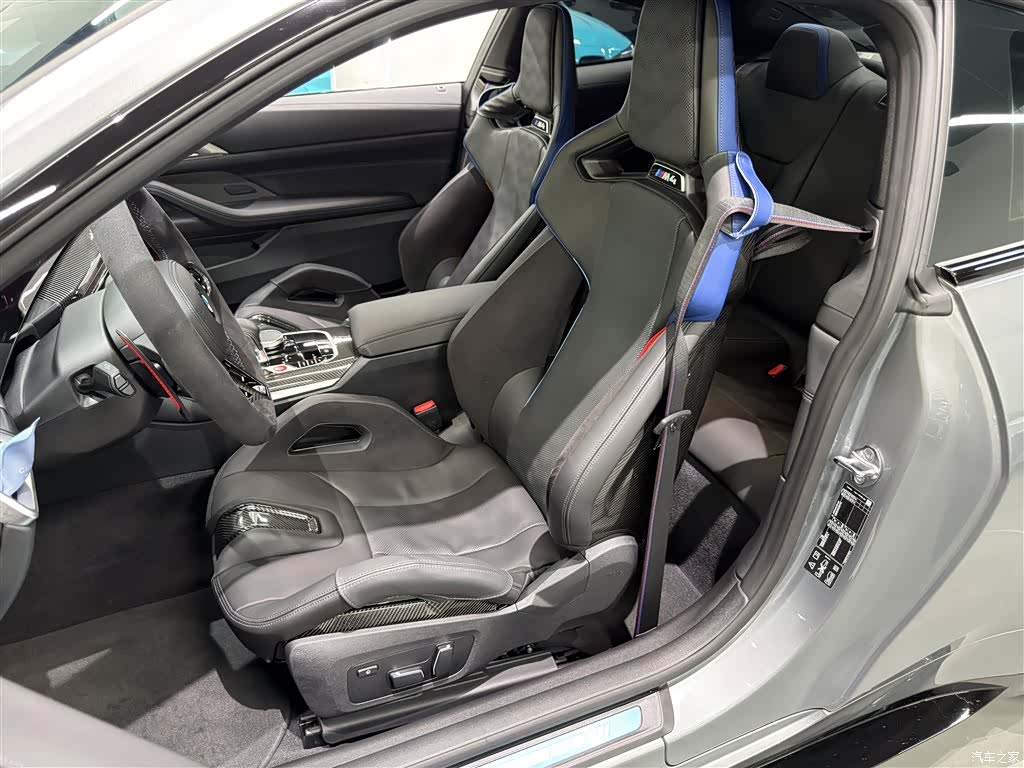 BMW M4, 2024 10