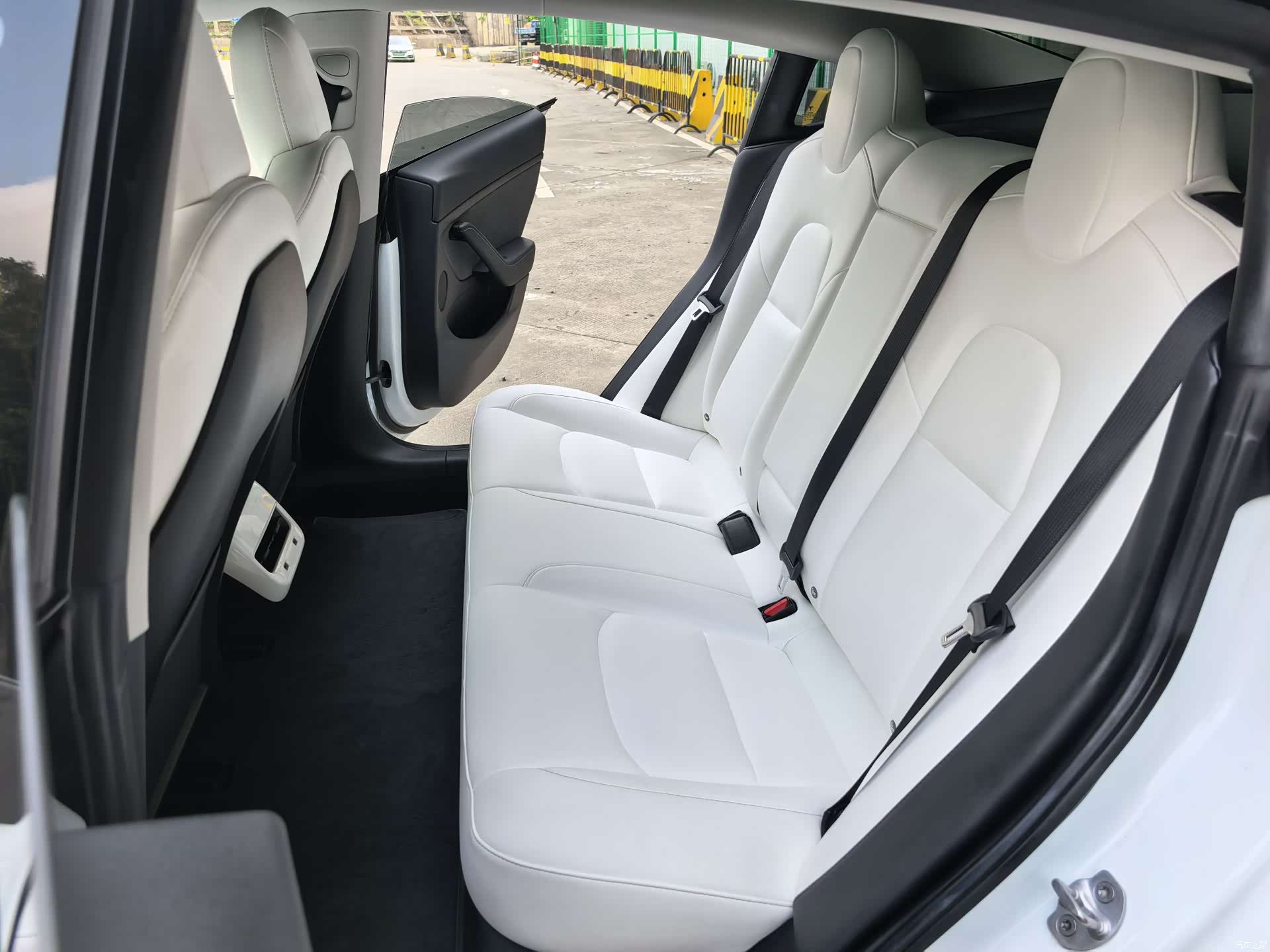 Tesla Model 3, 2021 8