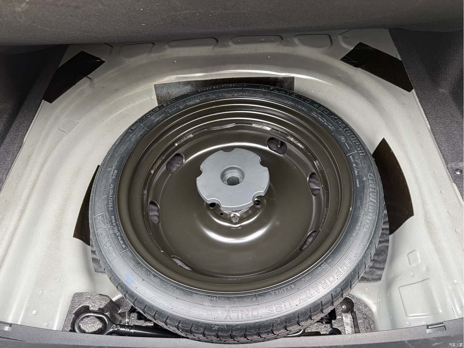 Volkswagen Passat, 2021 16
