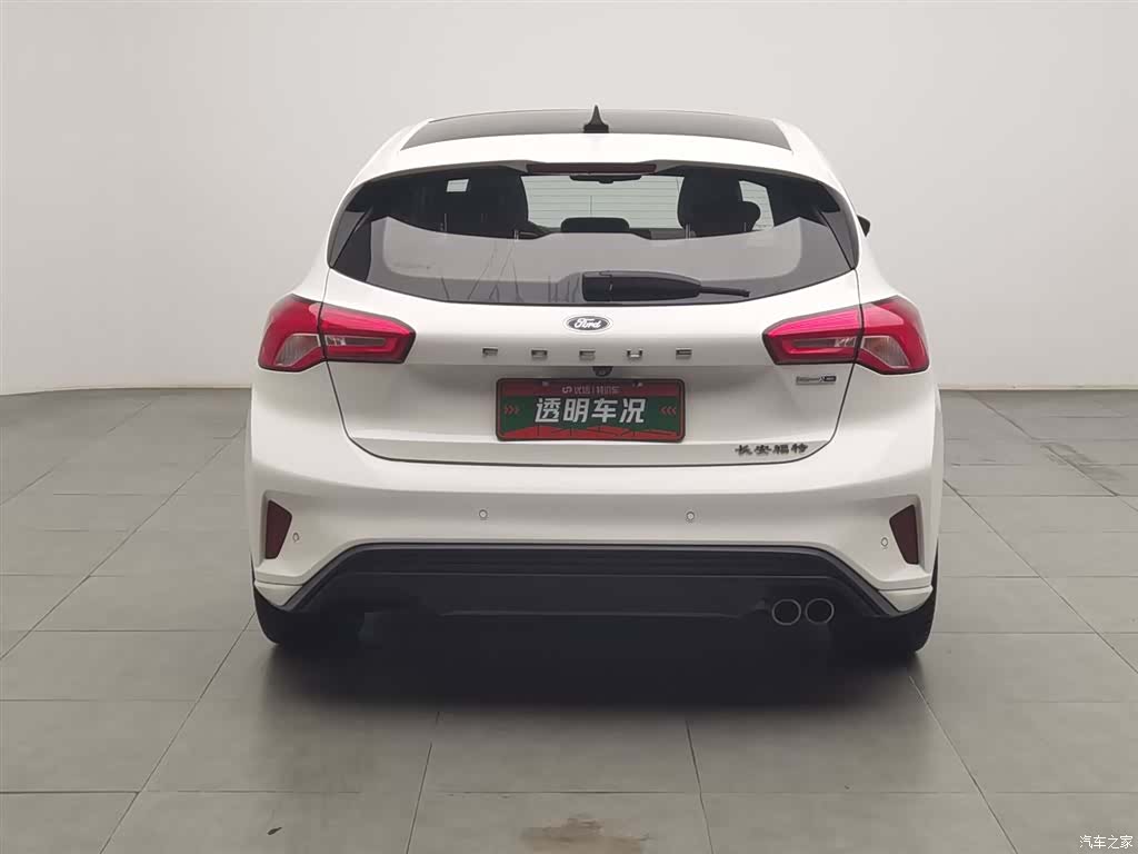 Ford Focus, 2021 4