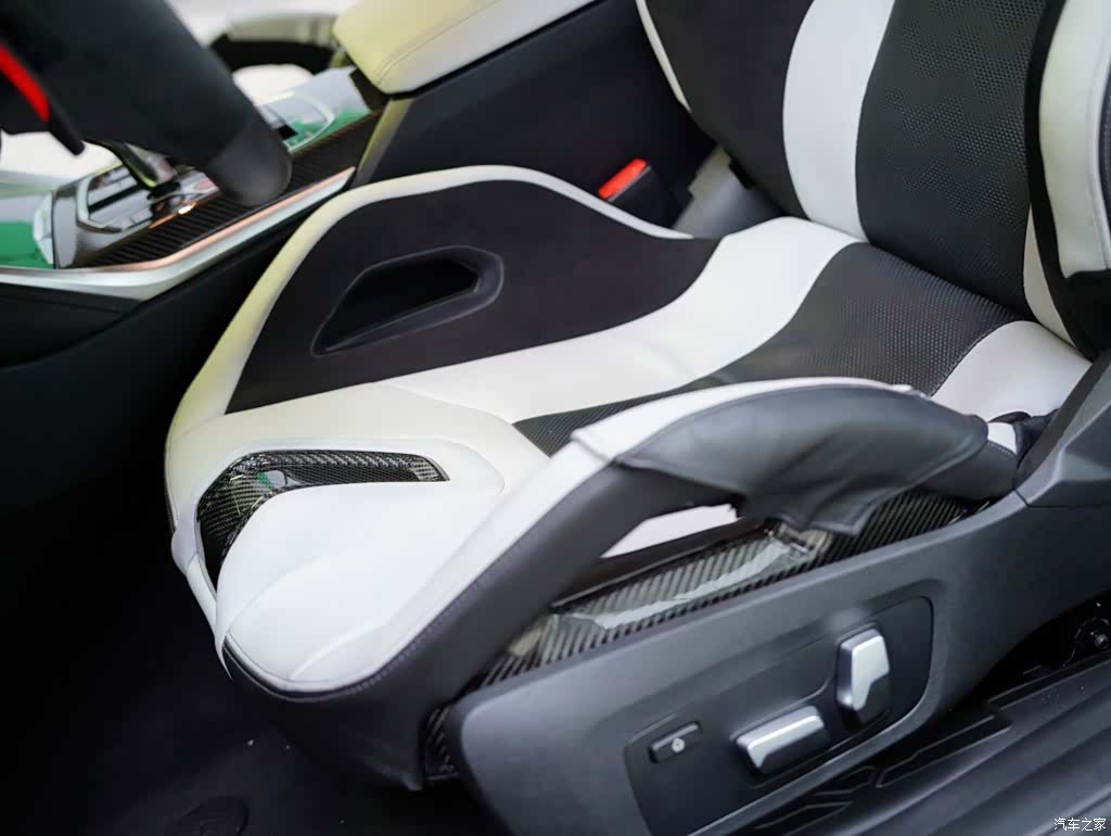 BMW M4, 2023 27