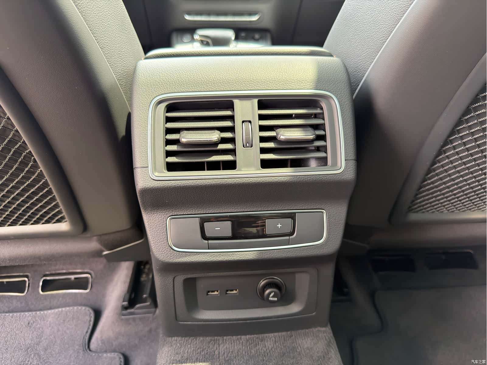 Audi Q5L, 2019 26