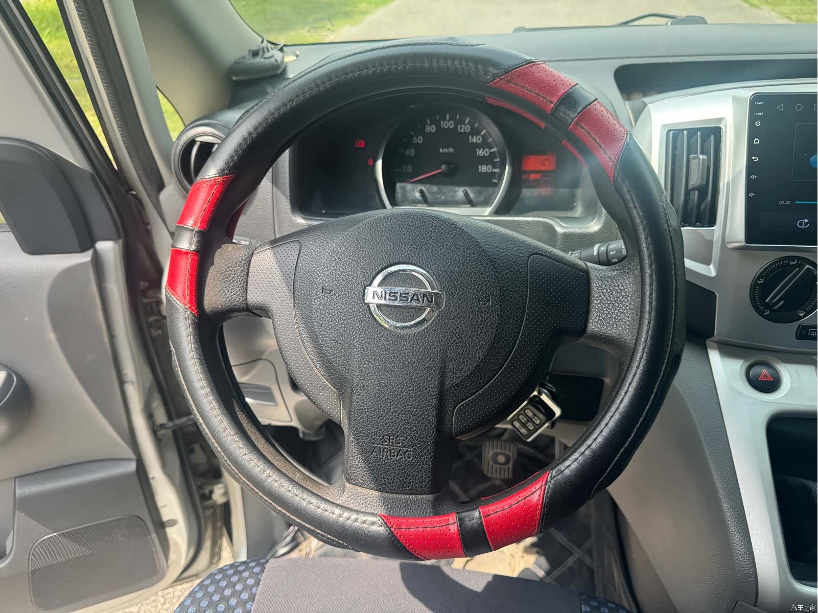 Nissan NV200, 2011 16