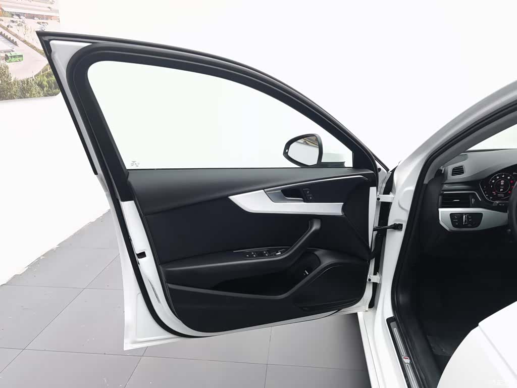 Audi A4L, 2020 8