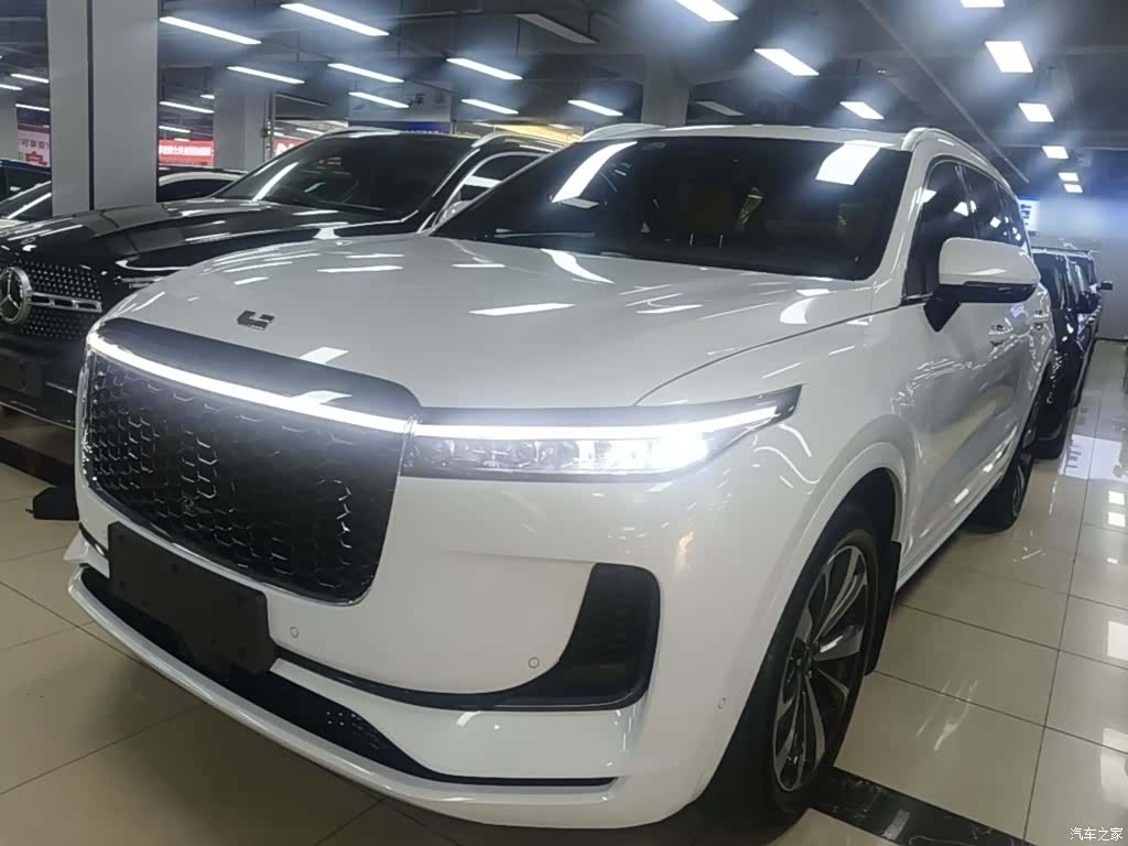 Li Auto ONE, 2022 2