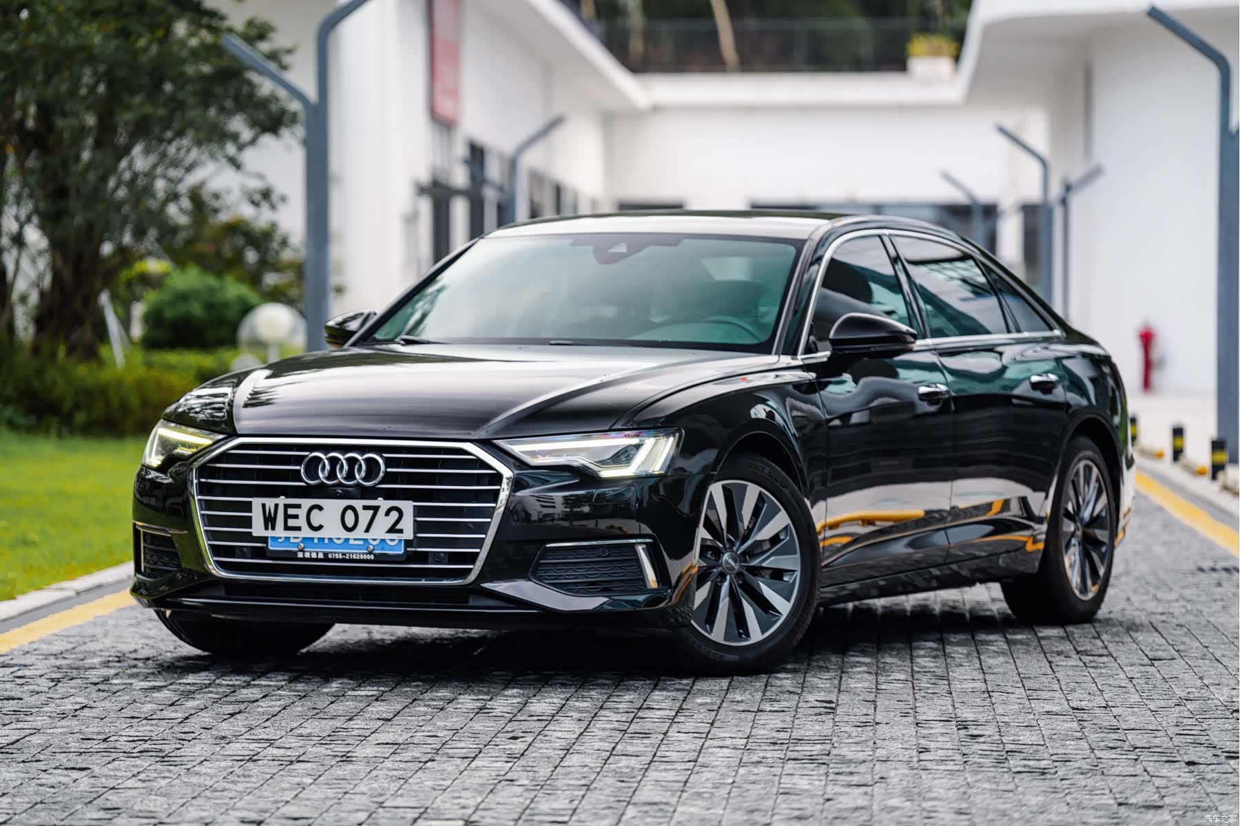 Audi A6L, 2021 1