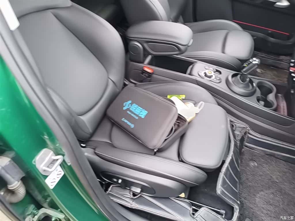 Mini Countryman, 2021 25