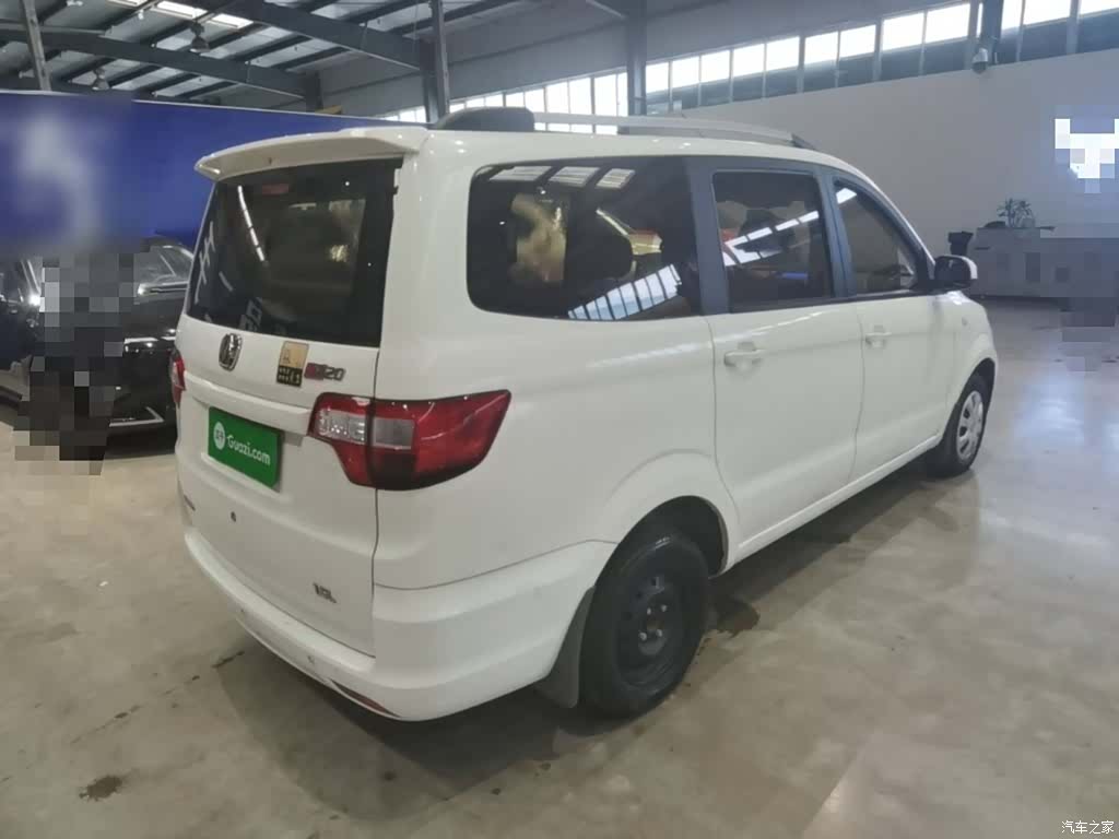 BAIC M20, 2016 7
