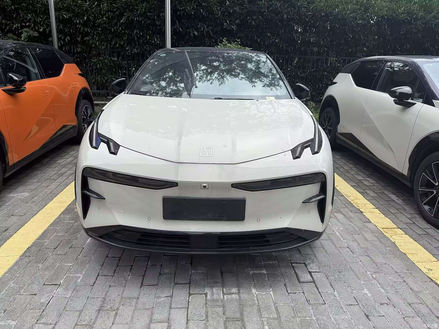 Zeekr X, 2024 2