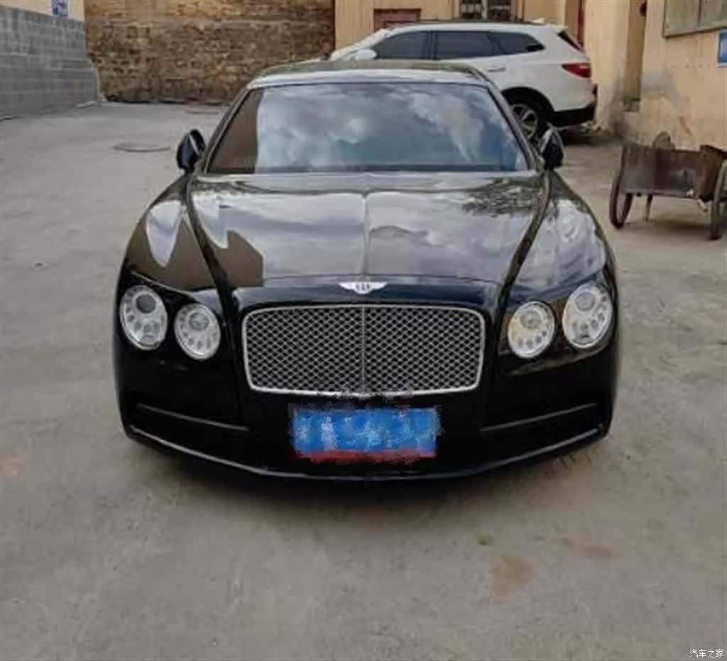Bentley Flying Spur, 2017 2