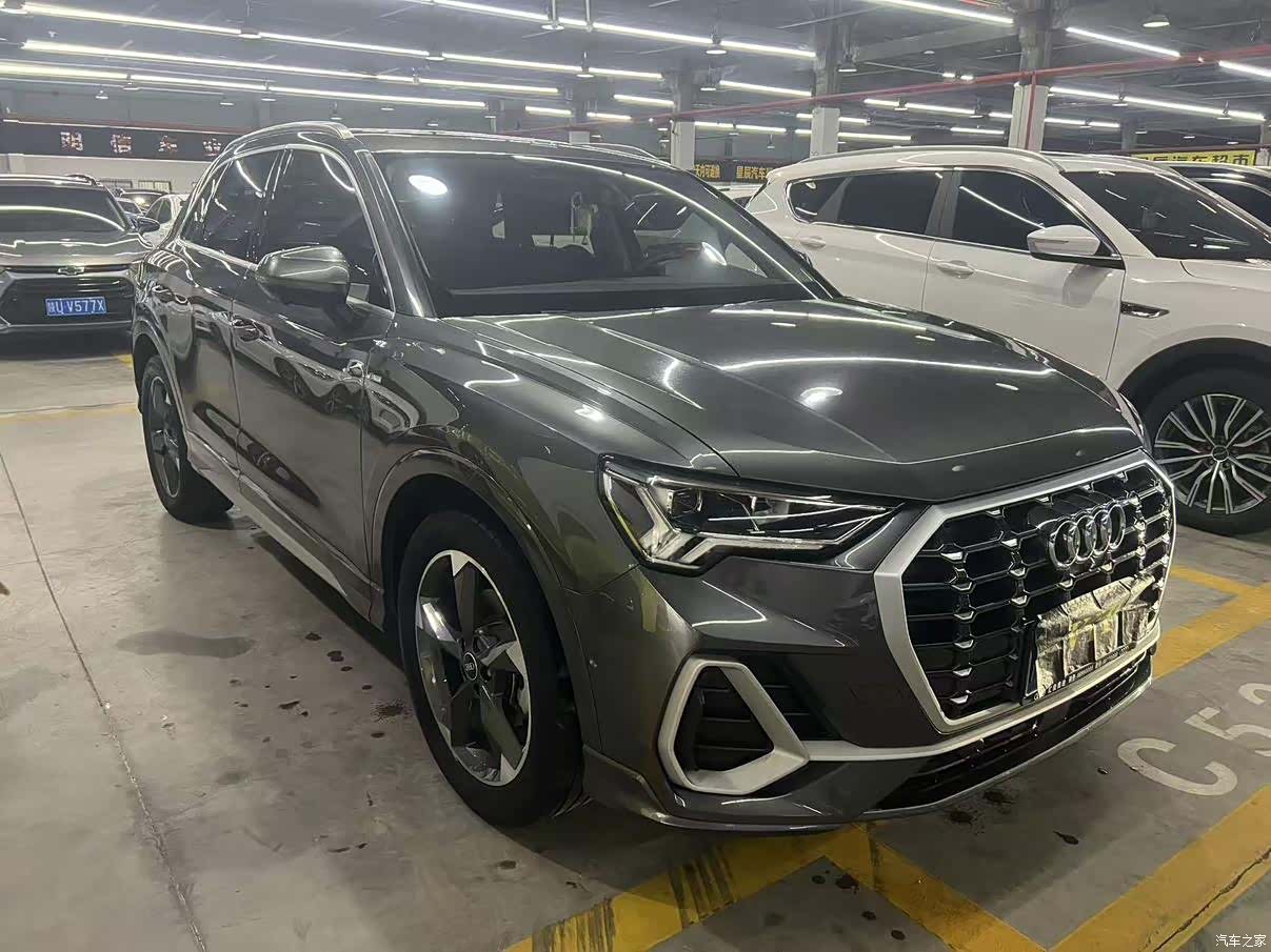 Audi Q3, 2023 3