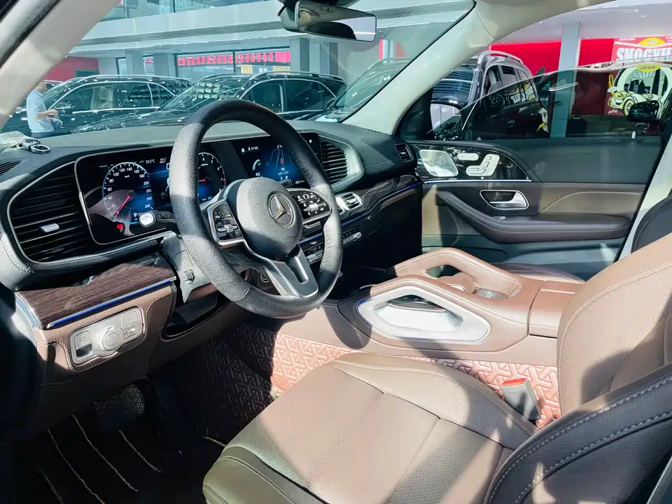 Mercedes-Benz GLS Mercedes-Benz GLS