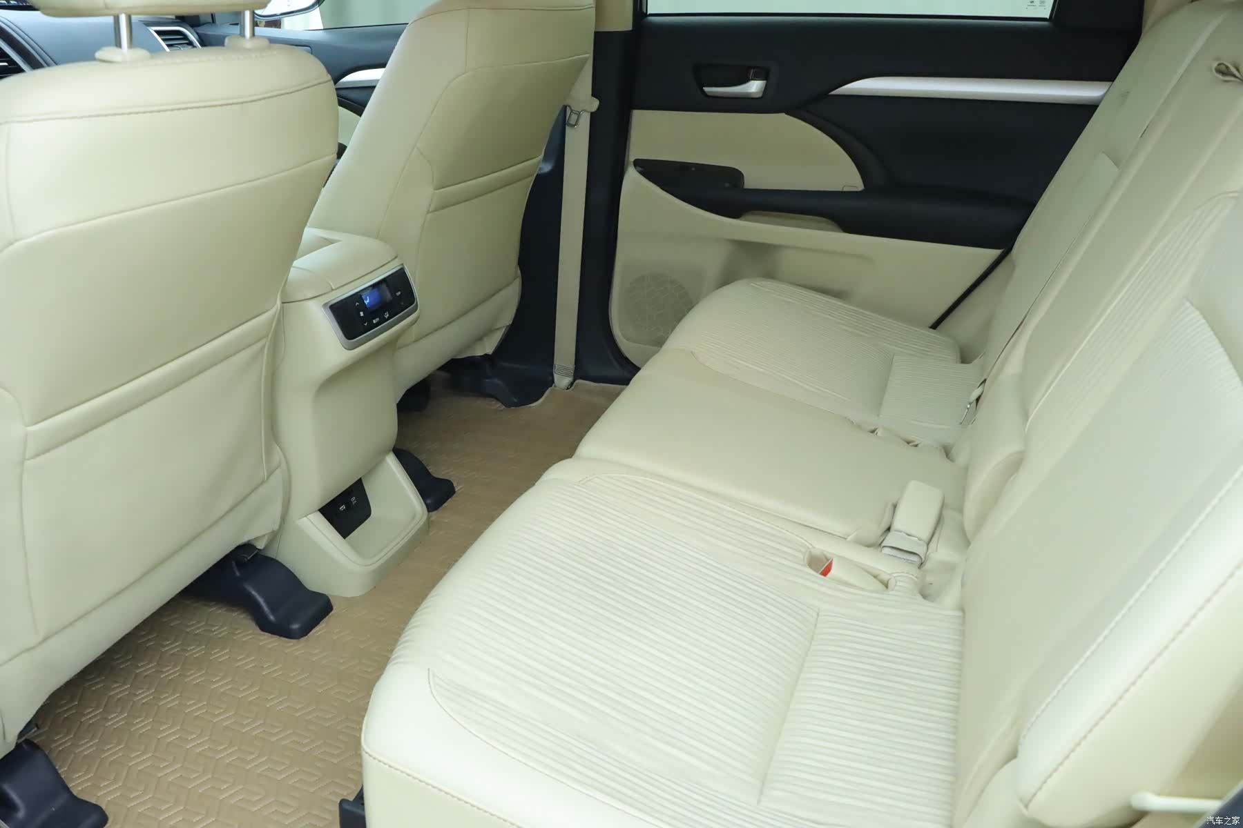 Toyota Highlander, 2021 13