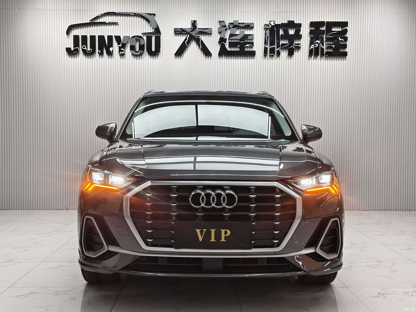 Audi Q3, 2022 2