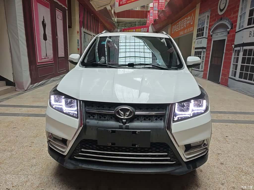 BAIC S3, 2018 3