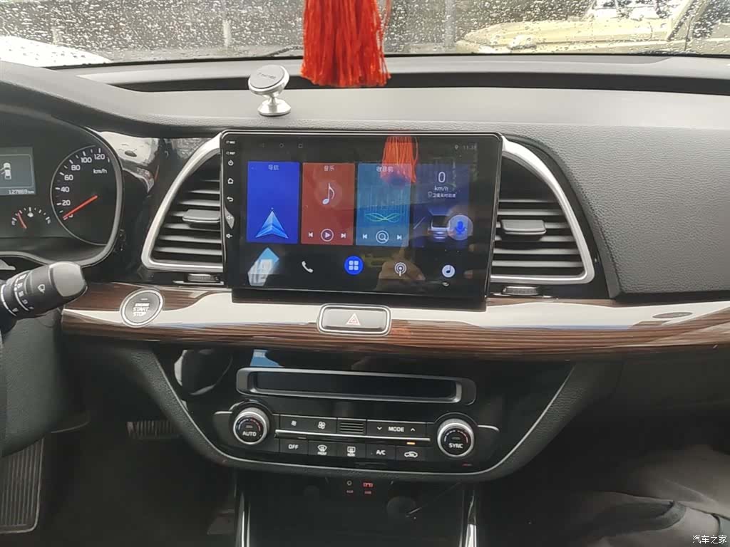 Kia K4, 2015 13