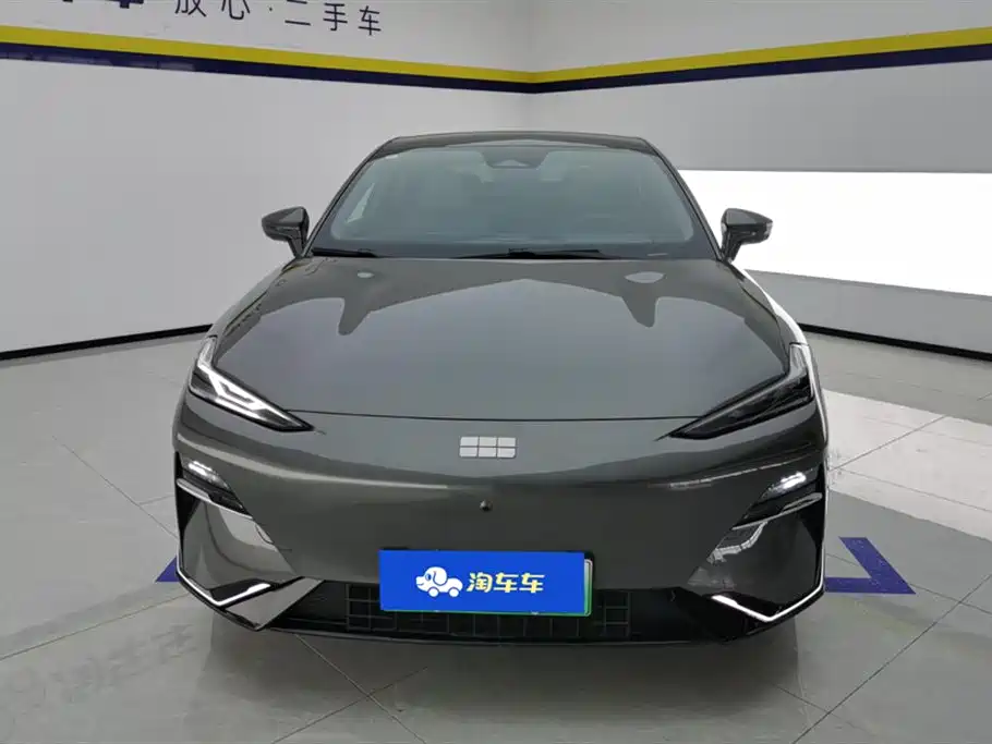 Geely Galaxy Galaxy E8