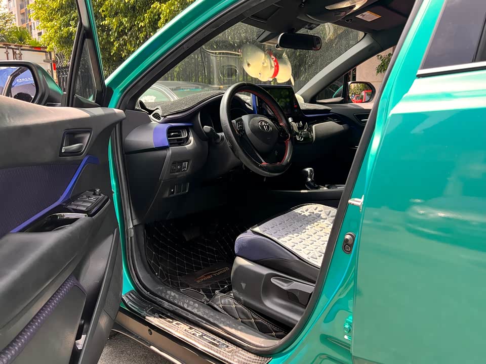 Toyota C-HR Toyota C-HR