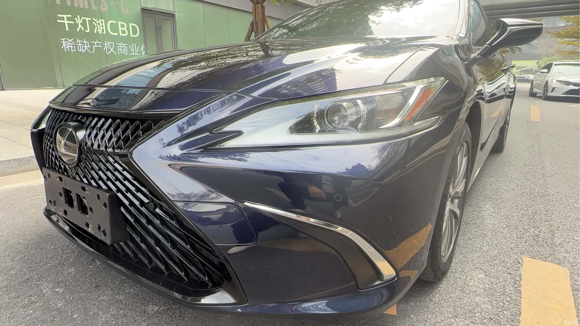Lexus ES, 2019 11