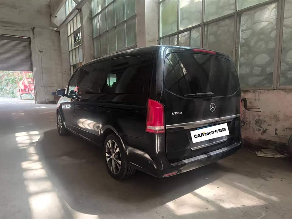 Mercedes-Benz V-class Mercedes-Benz V-class