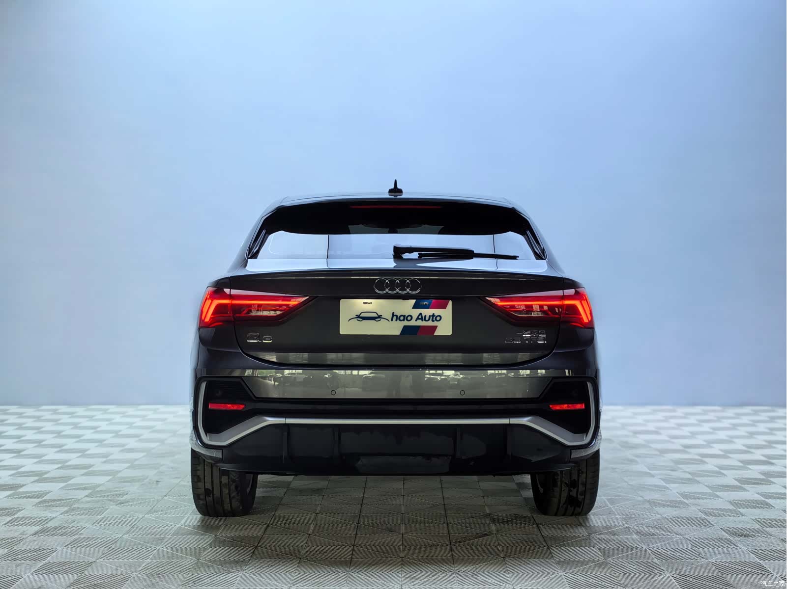 Audi Q3, 2022 все фото