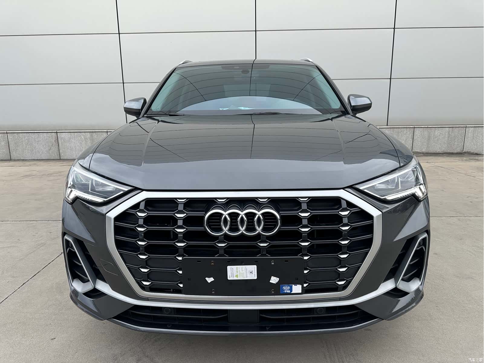 Audi Q3, 2023 2