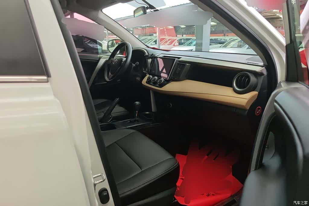 Toyota RAV4, 2017 8