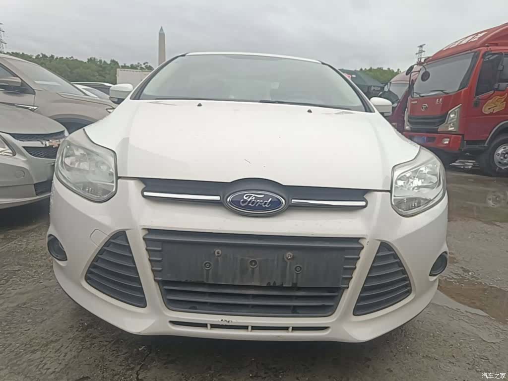 Ford Focus, 2014 3