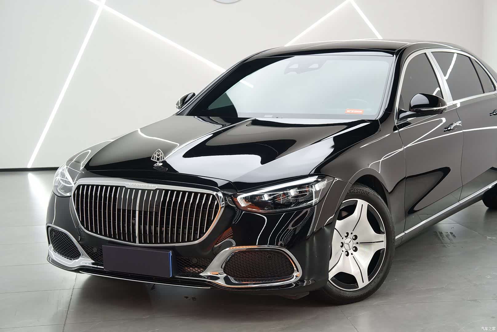 Maybach S-Class, 2023 все фото