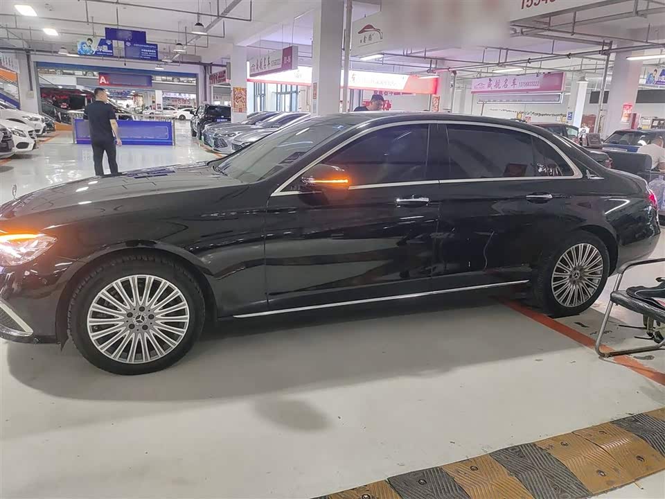 Mercedes-Benz E-class Mercedes-Benz E-class