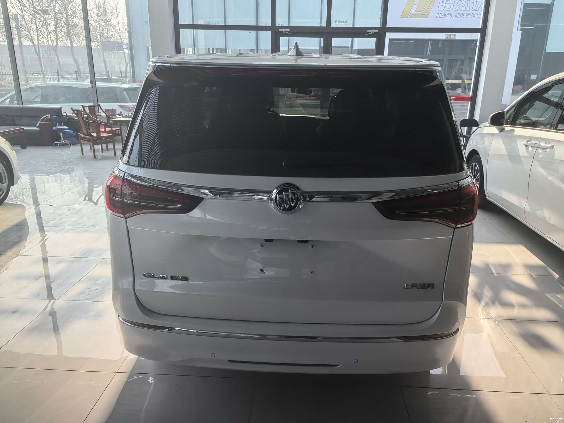 Buick GL8, 2024 8