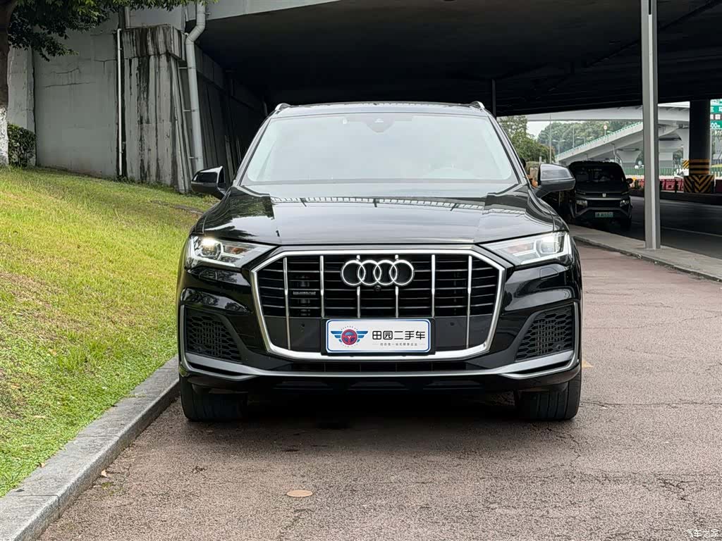 Audi Q7, 2022 2