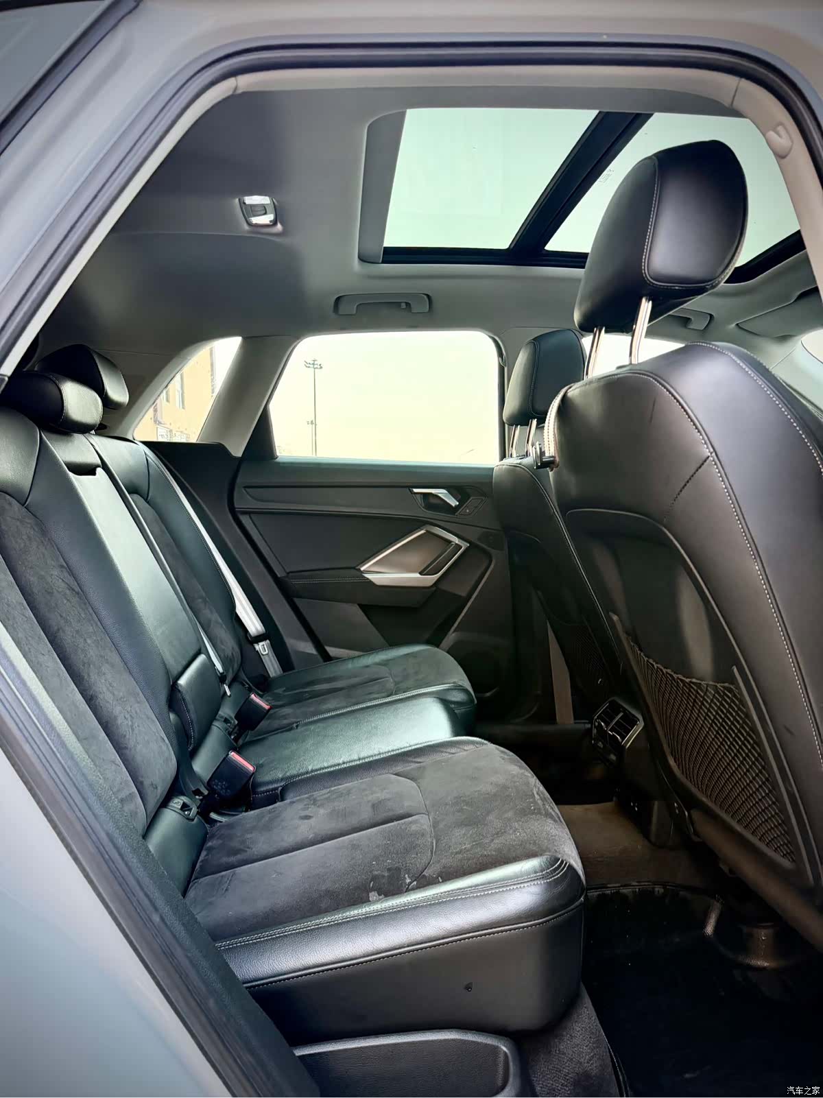 Audi Q3, 2022 12