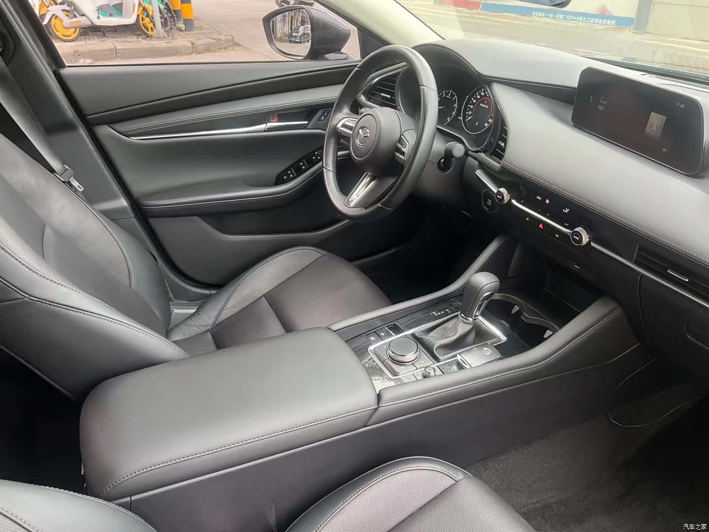 Mazda Mazda3, 2020 все фото