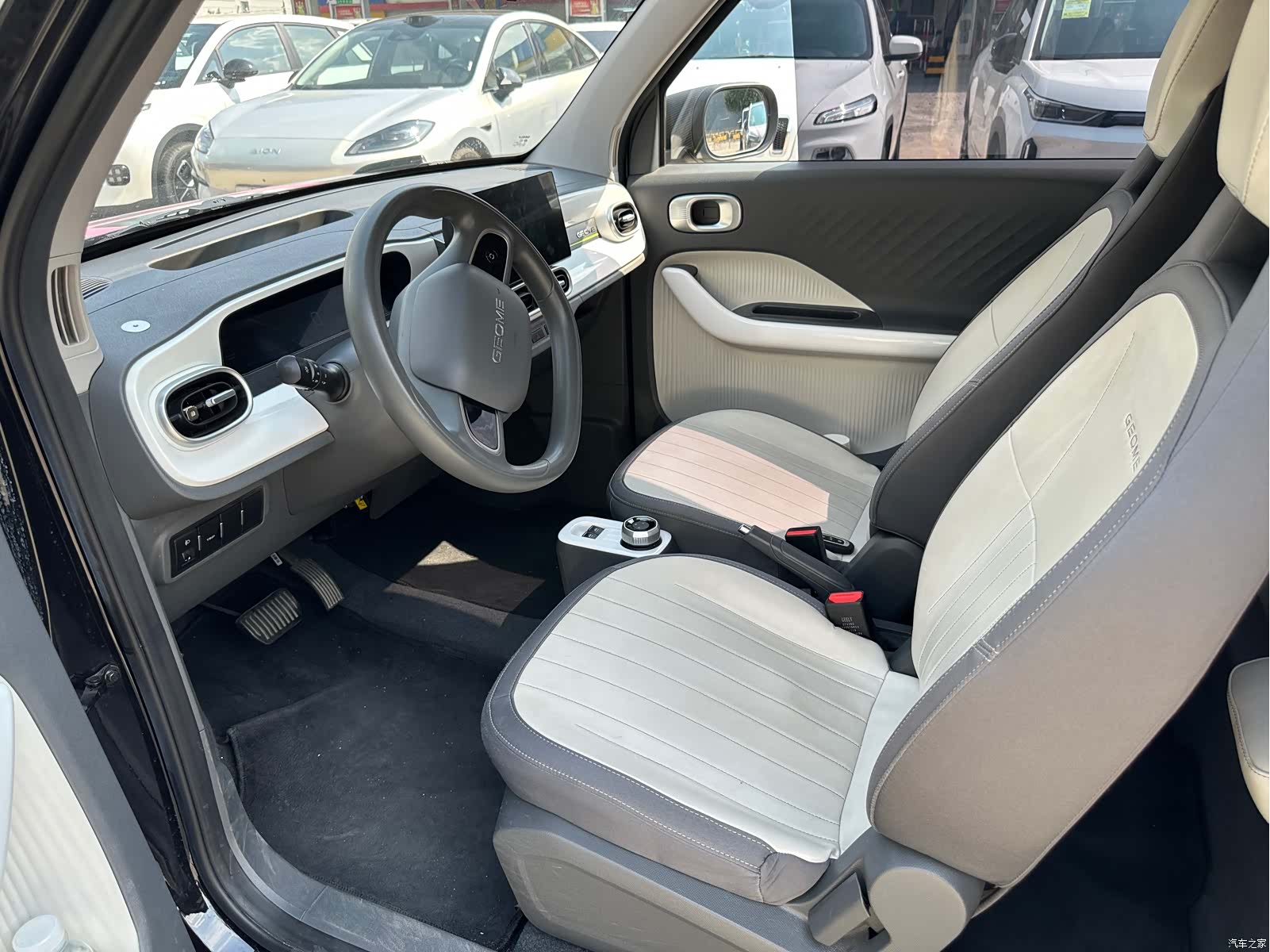 Geely Panda, 2025 2