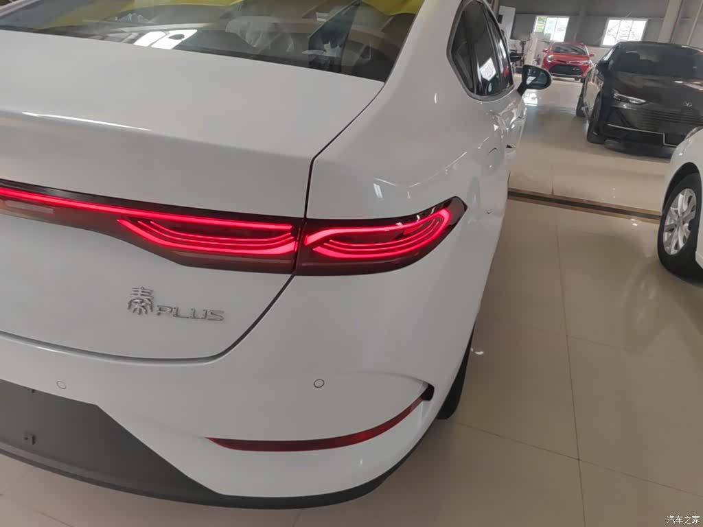BYD Qin, 2026 8