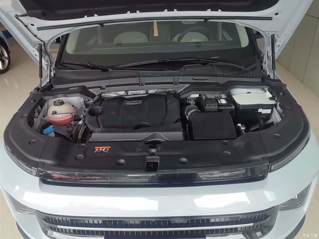 Geely Icon, 2023 20
