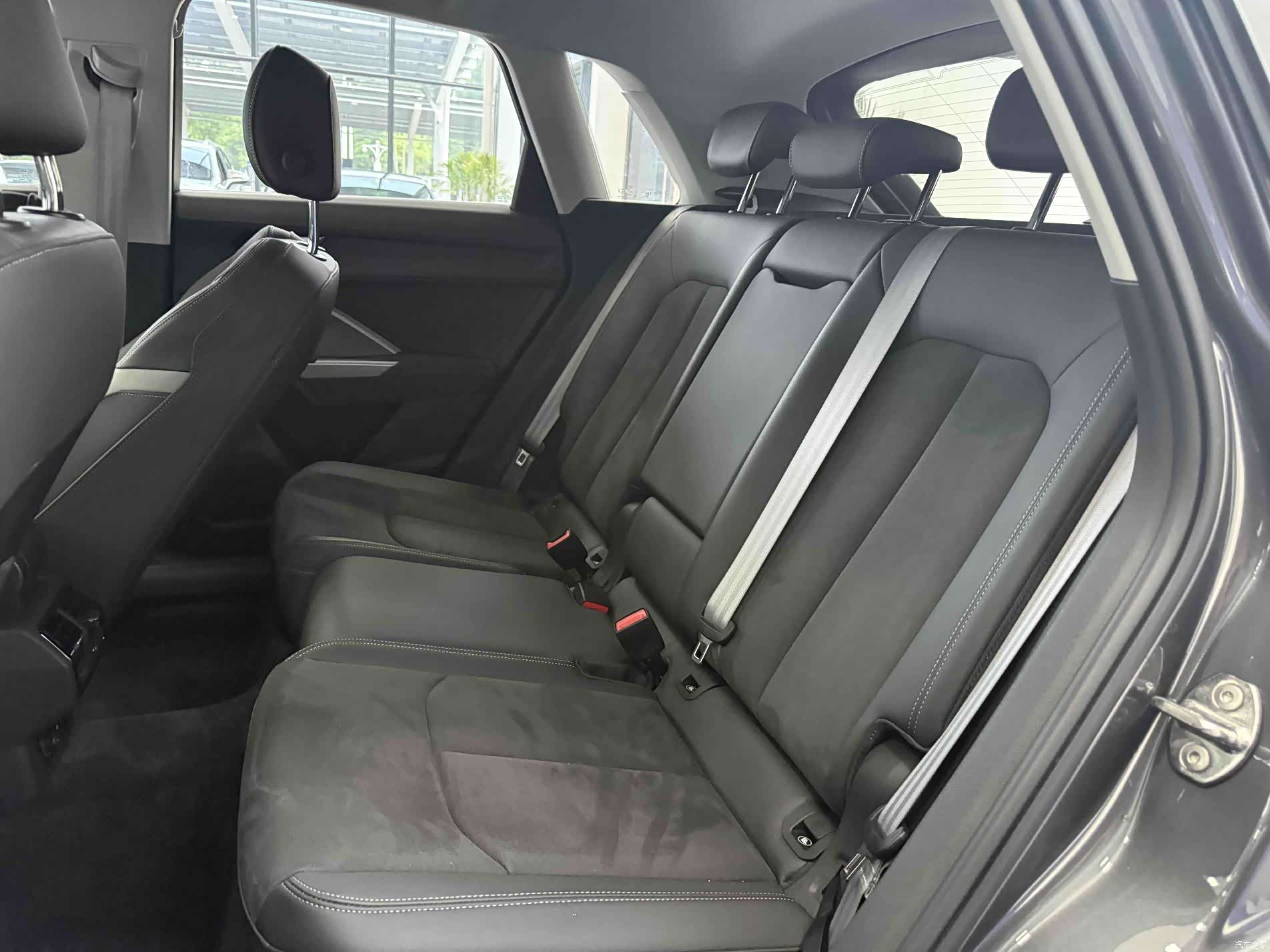 Audi Q3, 2023 17