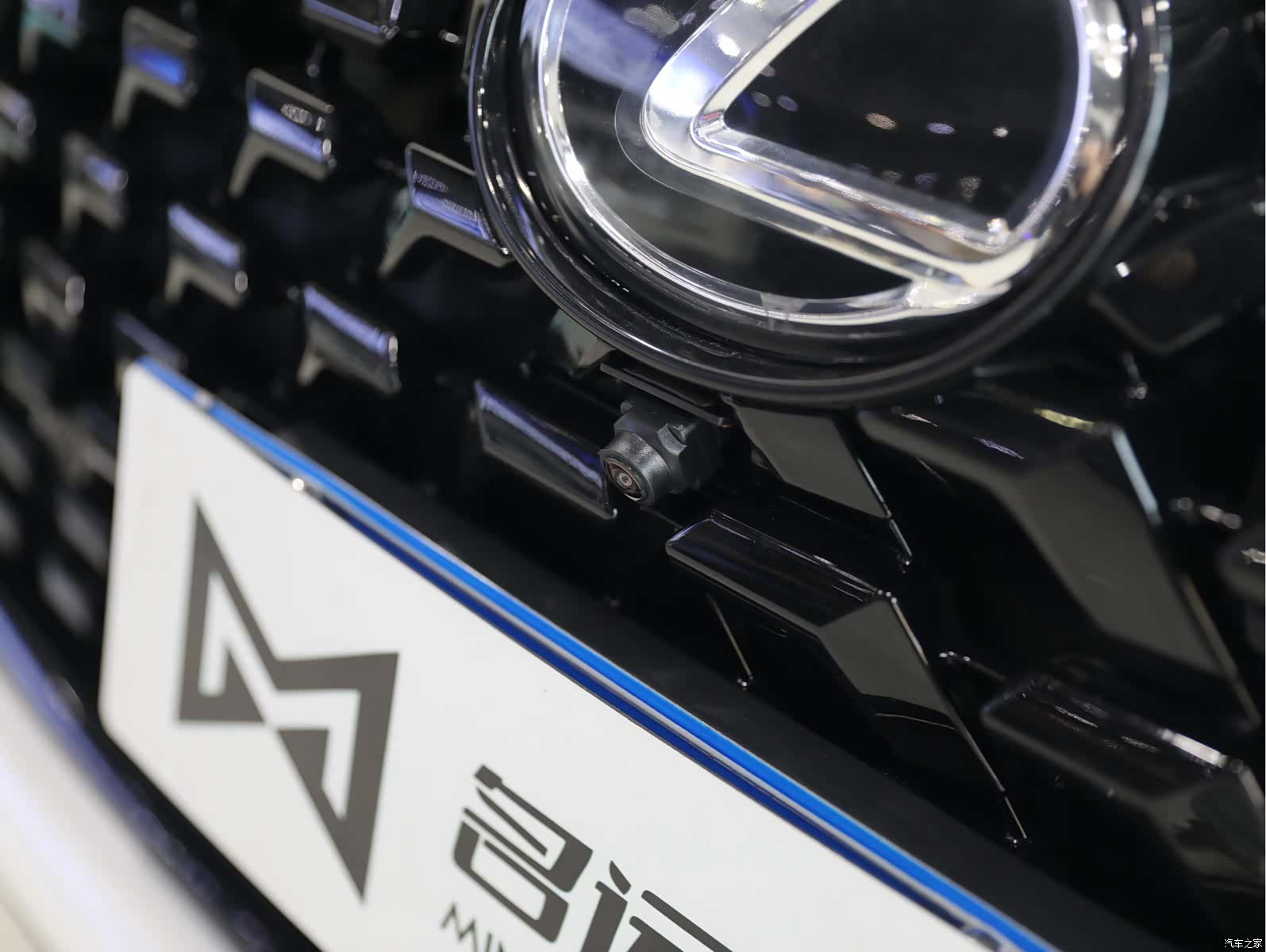 Lexus GX, 2015 все фото