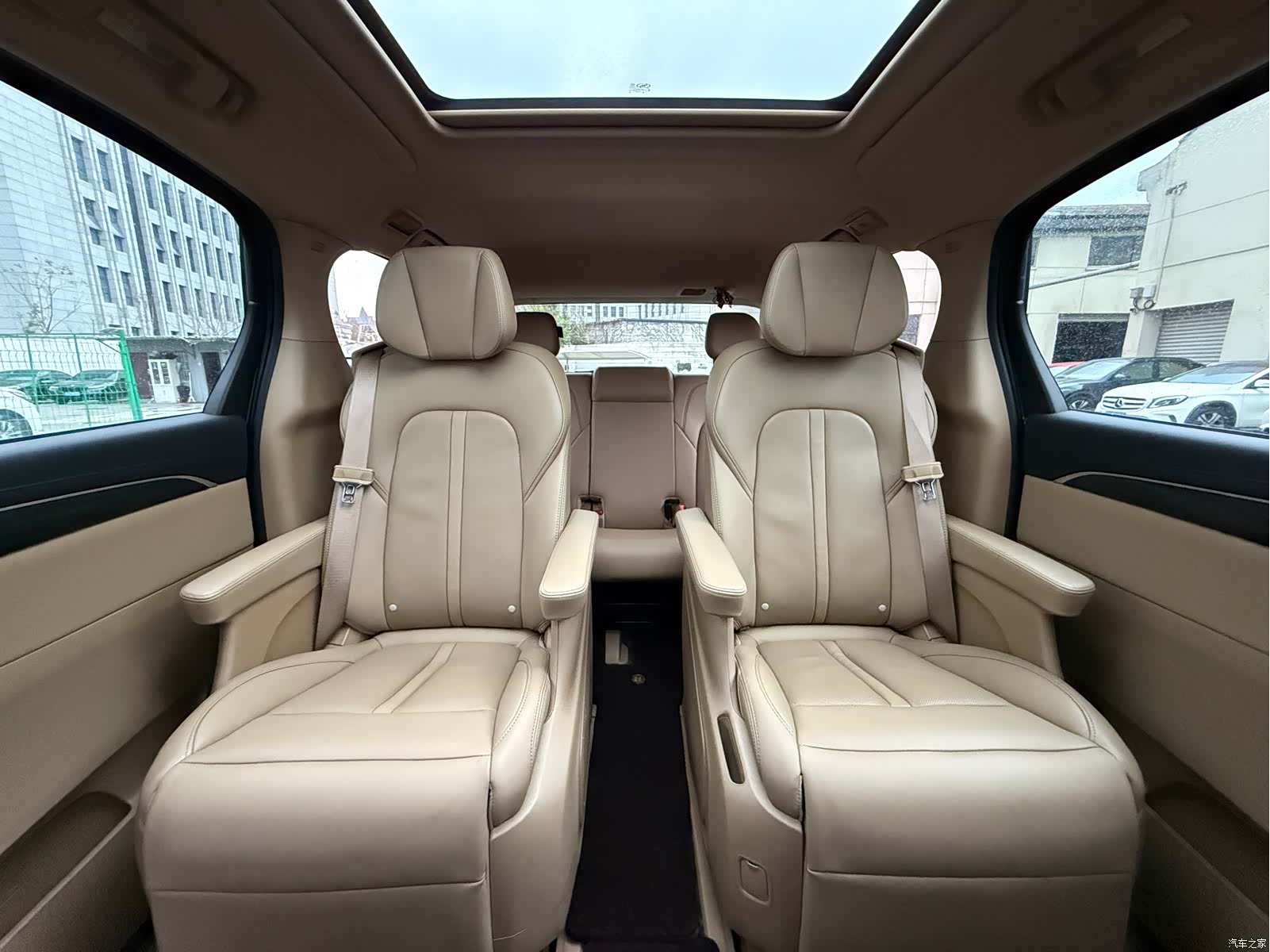 Buick GL8, 2021 24