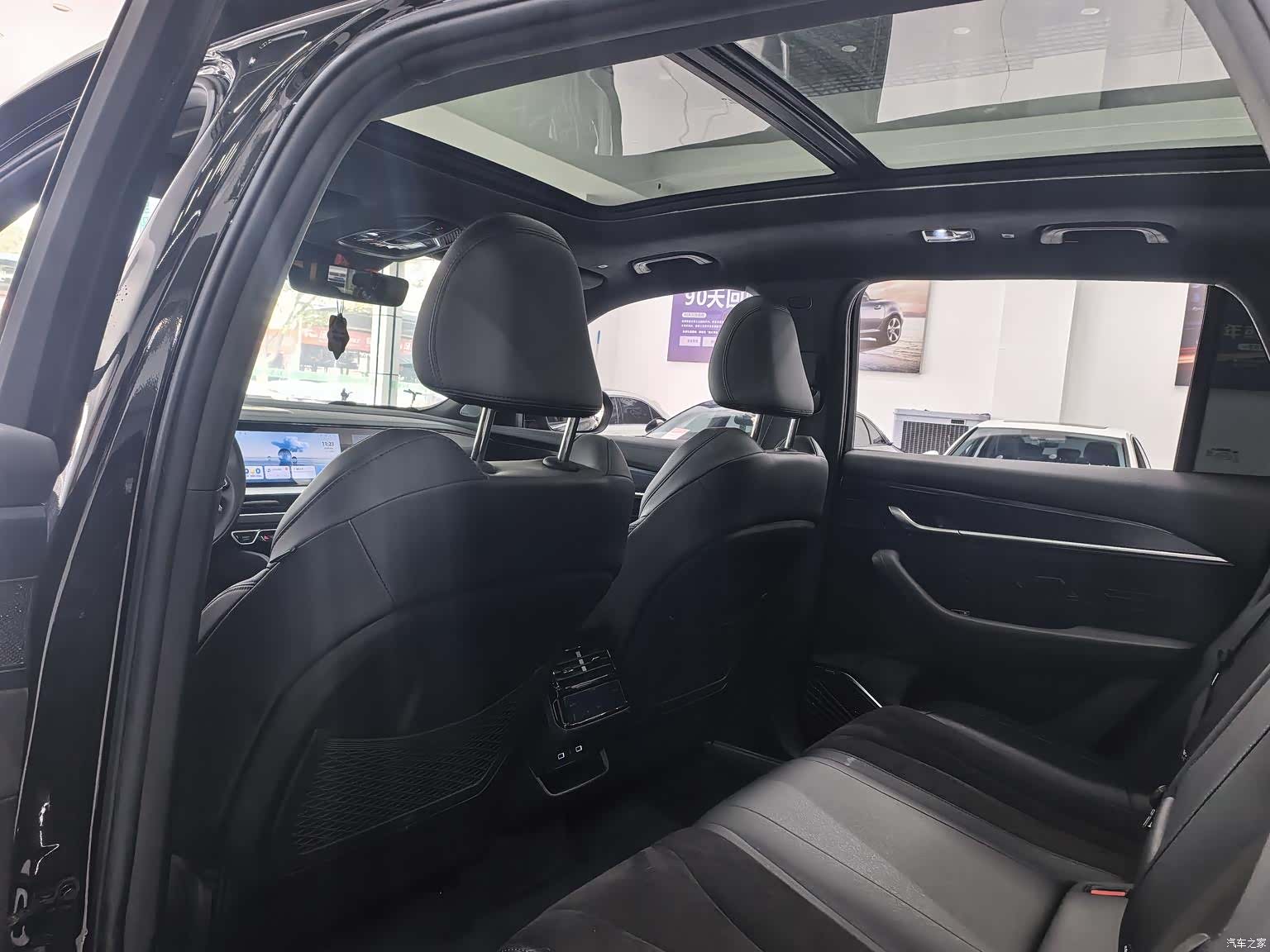 Geely Xingyue L, 2024 6